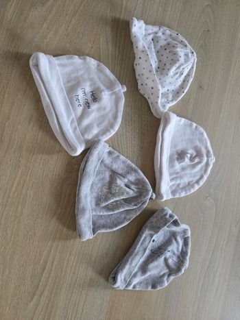 Lot bonnets