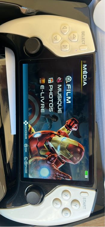 Console portable 23000jeux multimédia 
