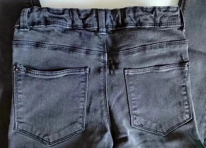 8 € Jean Skinny Kiabi 10 ans - photo numéro 3