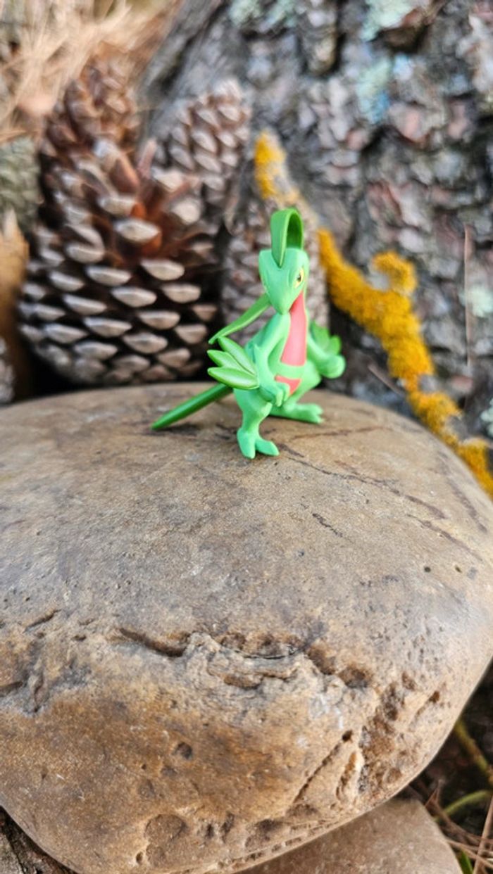 Super figurine Pokemon Nintendo tomy massko