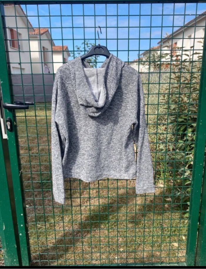 Pull à capuche - photo numéro 2