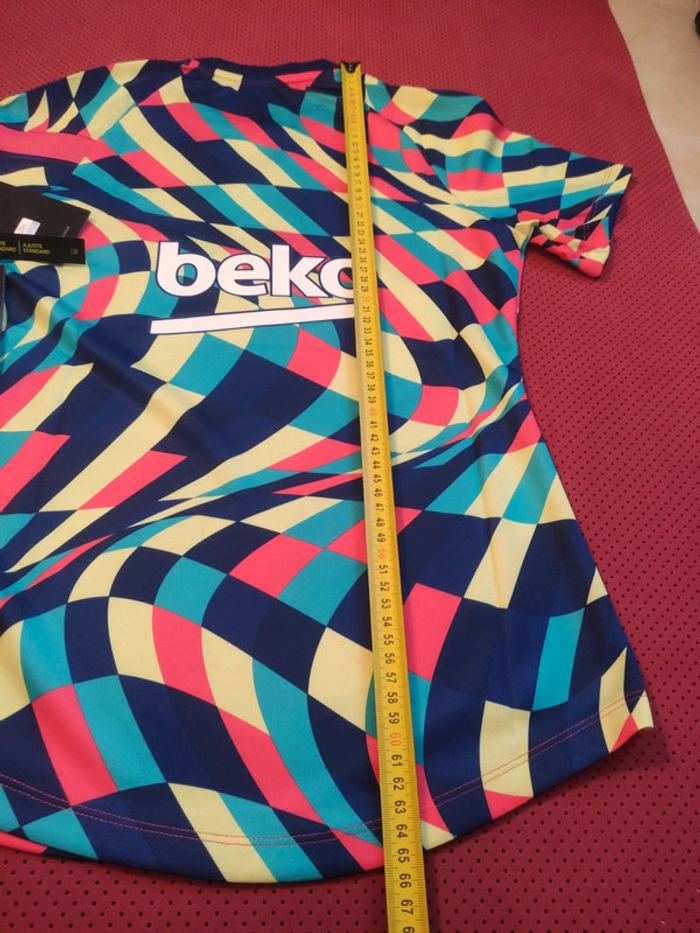 Maillot de foot FC Barcelone, Nike Authentique Officiel taille Femme XS, Neuf - photo numéro 16