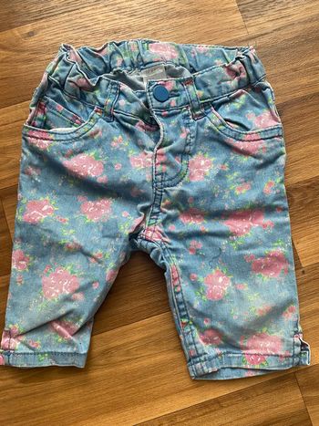 Jean pantacourt fleuri