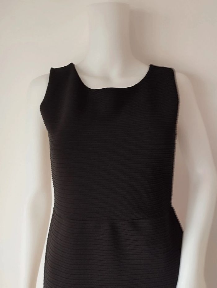 Robe noire Jacqueline Riu taille 36 - photo numéro 3