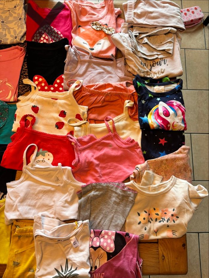 Lot 24 mois été 49 pièces - photo numéro 2