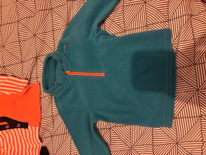 Lot vêtements 2 ans - photo numéro 3