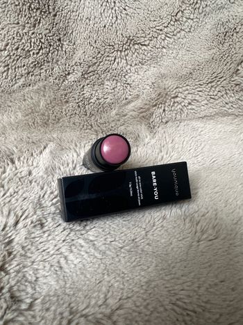 Frosted Grape Younique