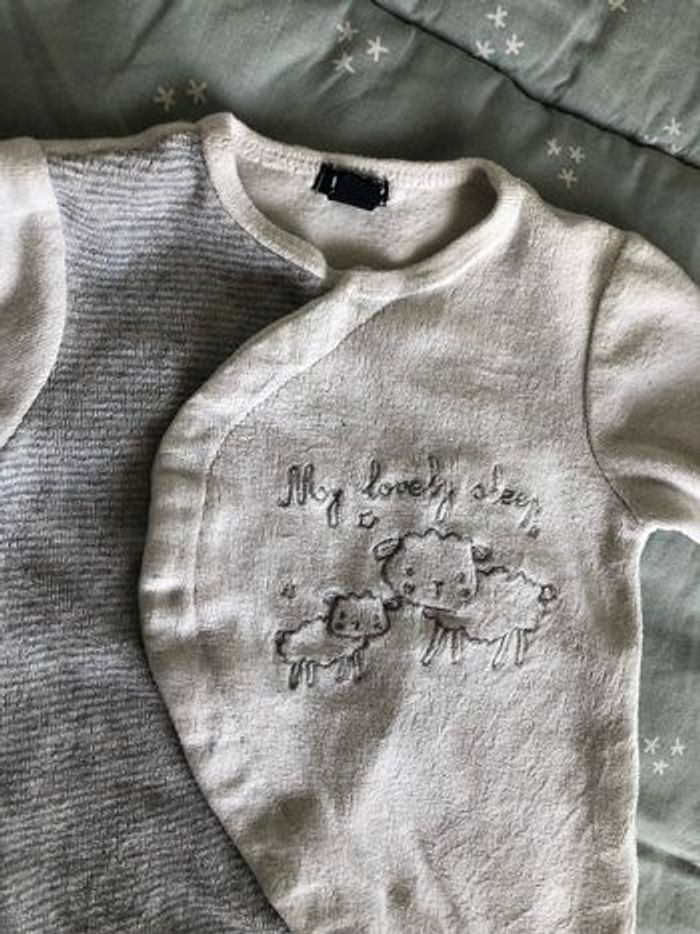 Pyjama 1 mois - photo numéro 7