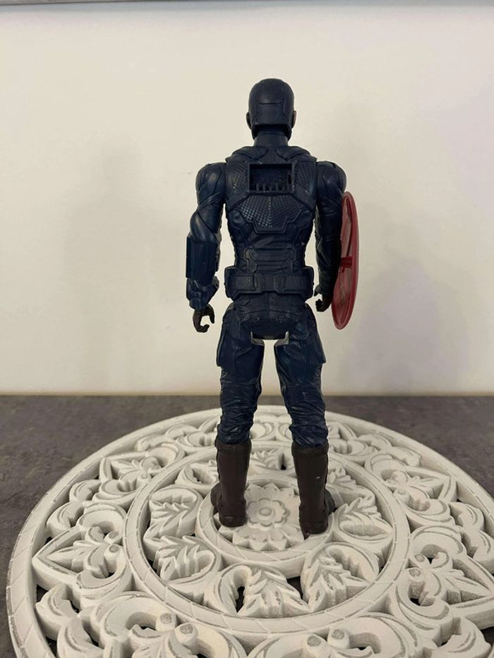 Figurine Captain America - photo numéro 3