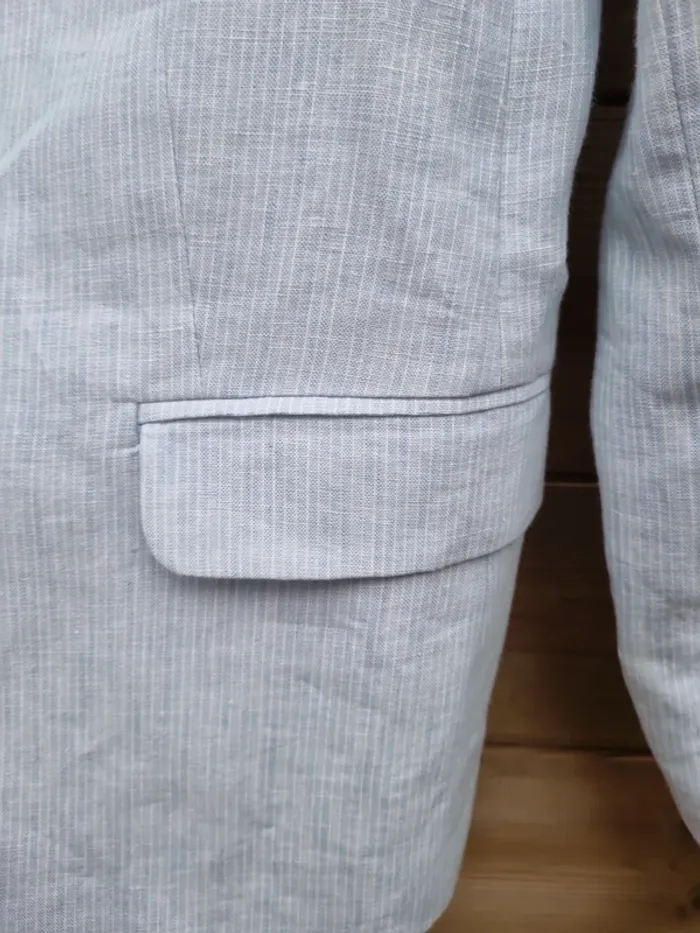 Veste Caroll neuve en lin  taille 42! - photo numéro 3