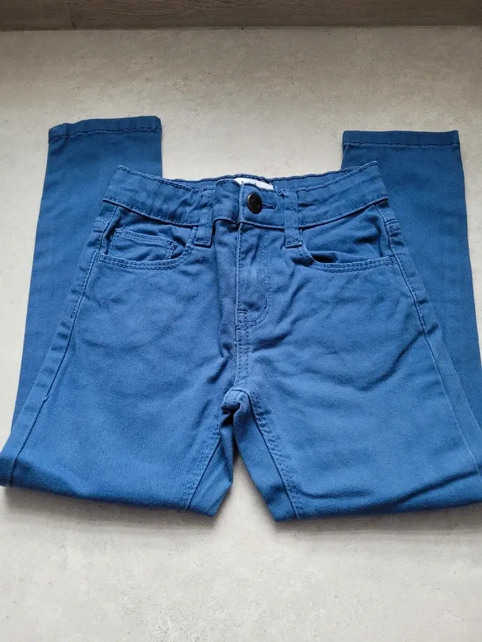 Pantalon garçon 4 ans neuf sans etiquette