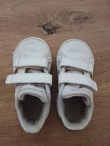 Basket fille adidas