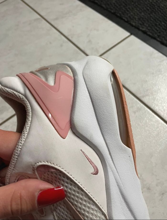 Baskets Nike - photo numéro 4