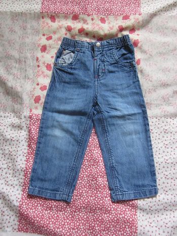 Jean bleu 18 mois