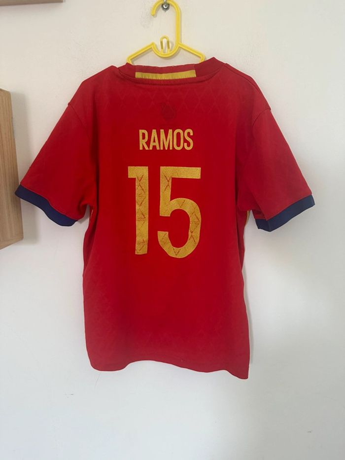 Maillot de foot, Espagne, garçon, huit ans - photo numéro 7