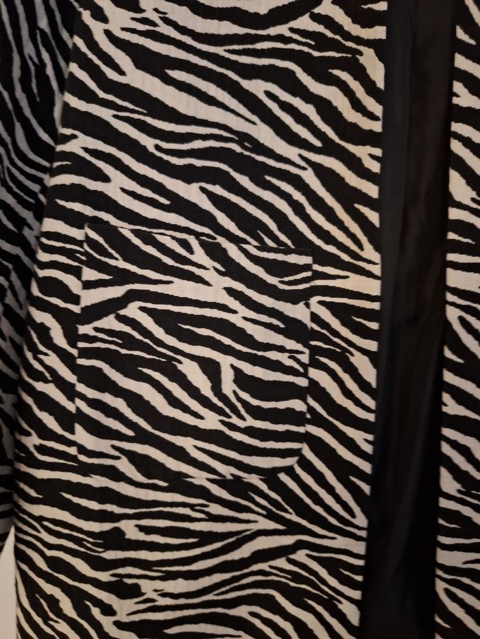 Veste kiabi zèbre - photo numéro 4