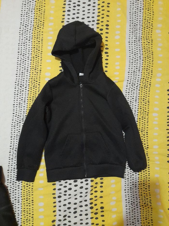 Gilets à capuche - photo numéro 2