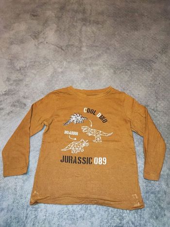 Tee shirt 3 ans dinosaures