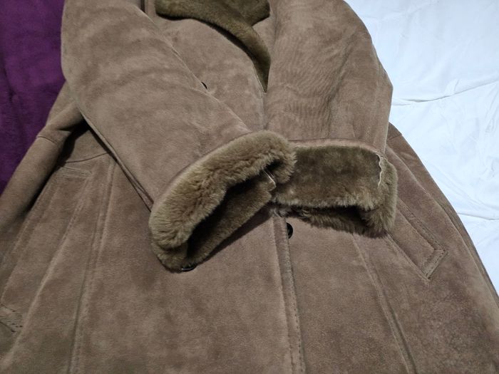 Manteau homme en mouton retourner taille 46.48  marque O'NED - photo numéro 7