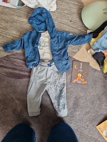 Ensemble mickey 12 mois