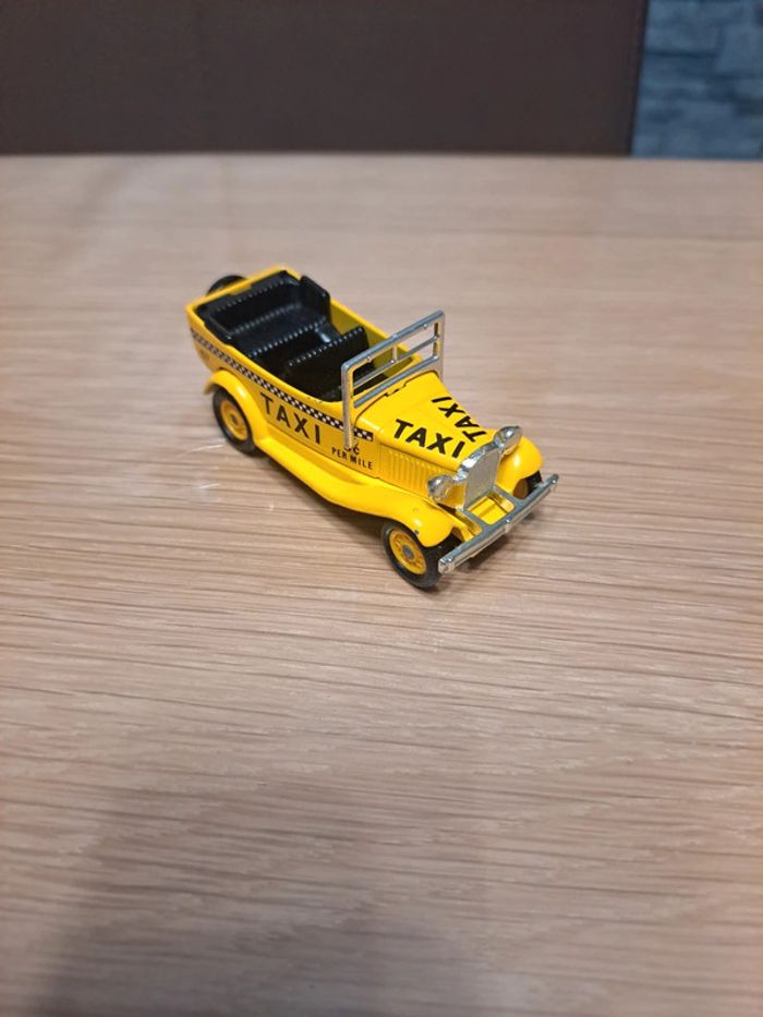 Voiture Taxi Days Gone