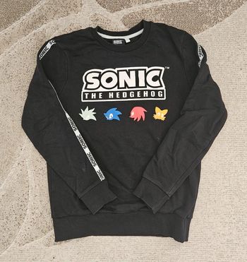 Pull noir Sonic