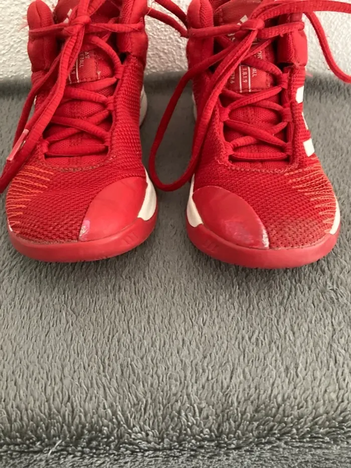 Baskets de basket 🏀 adidas 30 - photo numéro 3