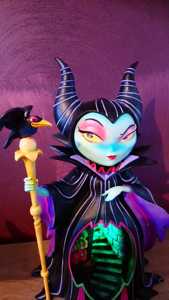 Figurine disney Maléfique Miss Mindy - photo numéro 3