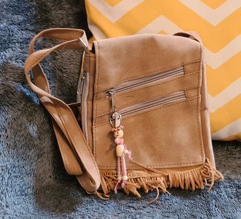 Jolie Petite Pochette à porter en bandoulière