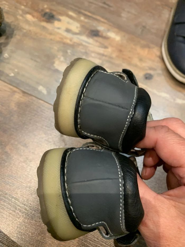 Sandales grises noires cuir - photo numéro 3