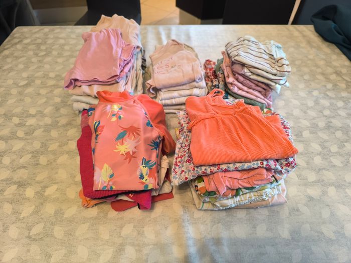 Vêtements 12 mois - photo numéro 3