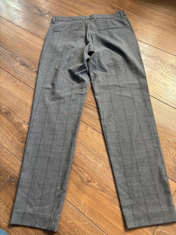 Beau pantalon habillé Bershka femme taille 36 - photo numéro 4