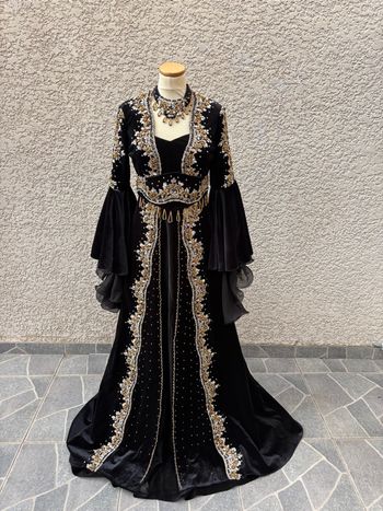 Bindanlli noir robe de henné 