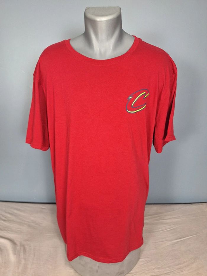 tee shirt imprime vintage nba / cleveland cavaliers - collin sexton (503)