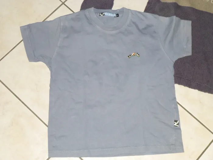 1 pull 2 tee-shirt MISE au Green 6 / 8 ans - photo numéro 3