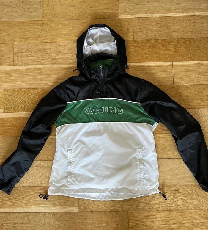 Coupe-vent à capuche Wrung taille M #EmmaLilleM38 - photo numéro 3