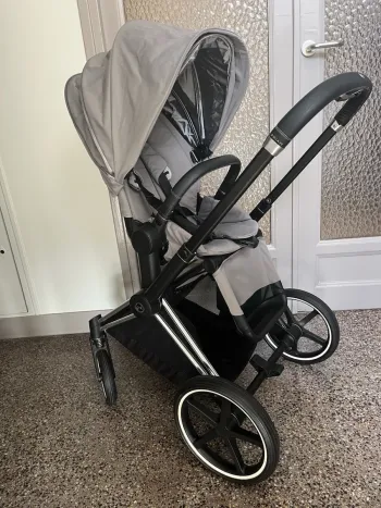 Poussette trio Cybex Priam 4 platinum