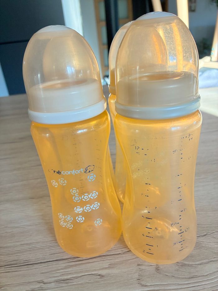 Lot de quatre biberons 🍼 - photo numéro 2