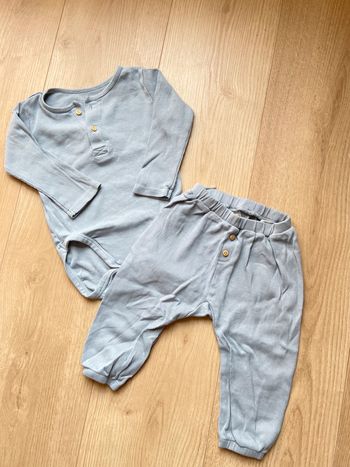 Ensemble body et pantalon bleu H&M 74cm