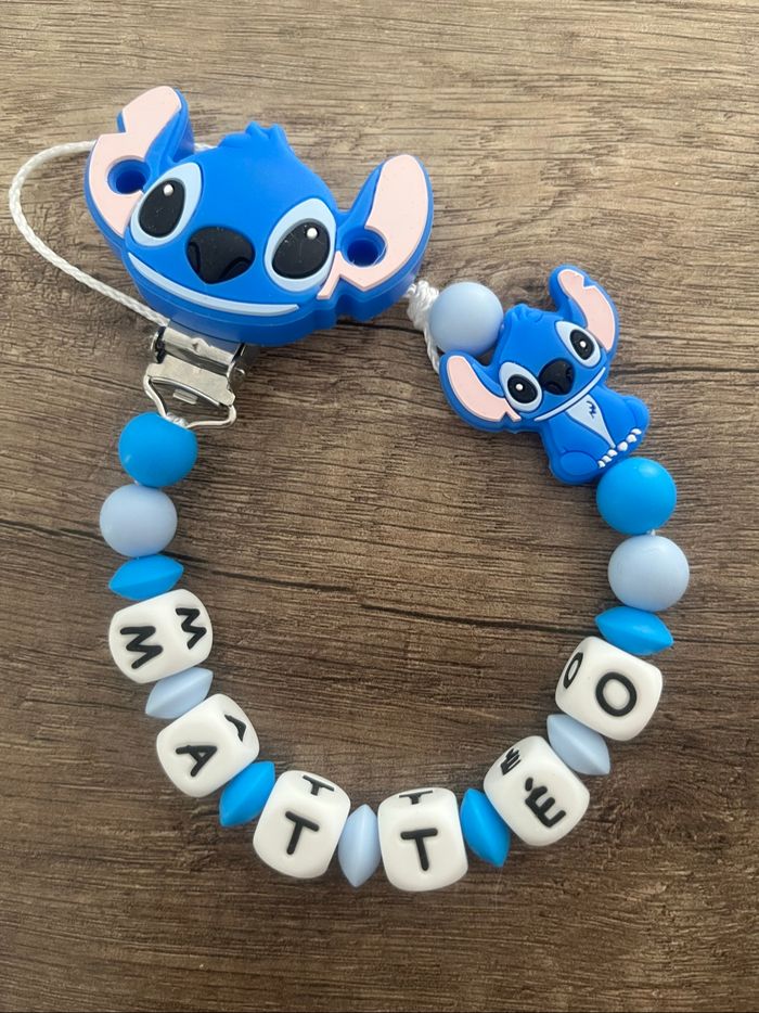 Attache tétine personnalisée Disney Stitch