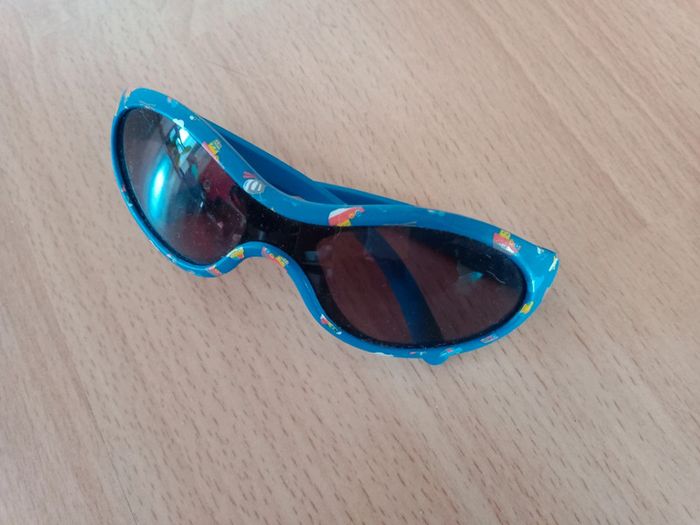 Lunettes de soleil enfants 🌞 - photo numéro 2