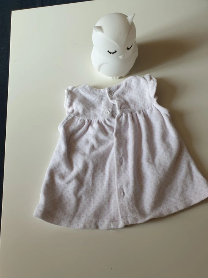 Robe 1 mois - photo numéro 2