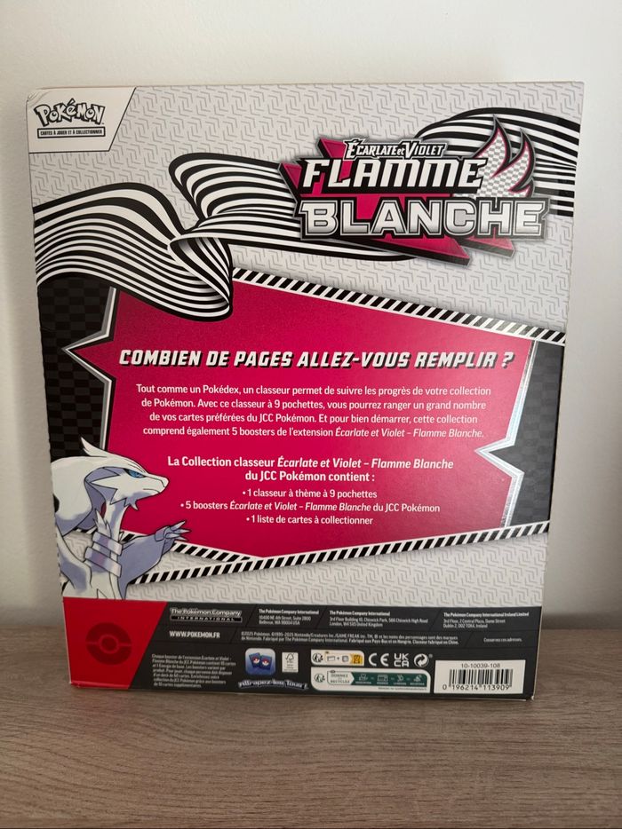Pokémon - Coffret classeur ev10.5 - Flamme Blanche - scellé FR - photo numéro 2