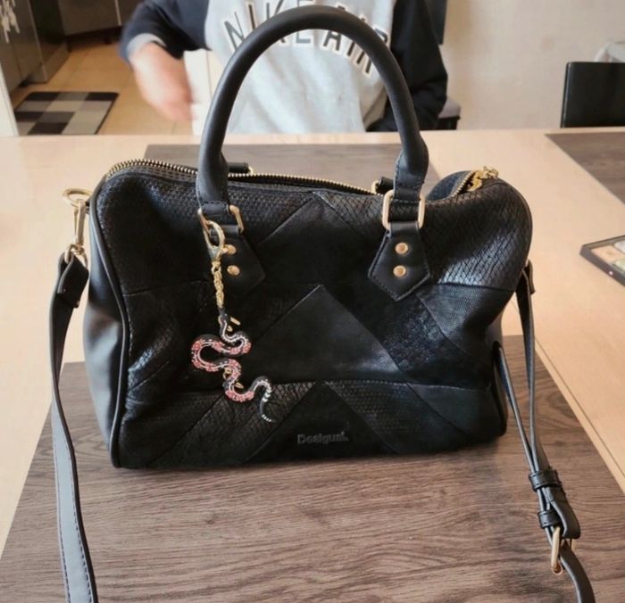 Sac desigual noir