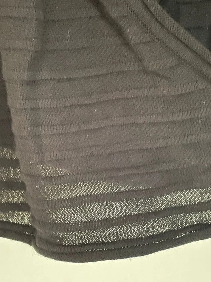 Blouse noire cœur croisé TS - photo numéro 3
