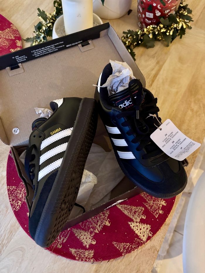 Adidas Samba junior neuves et authentique noires et blanches - photo numéro 7