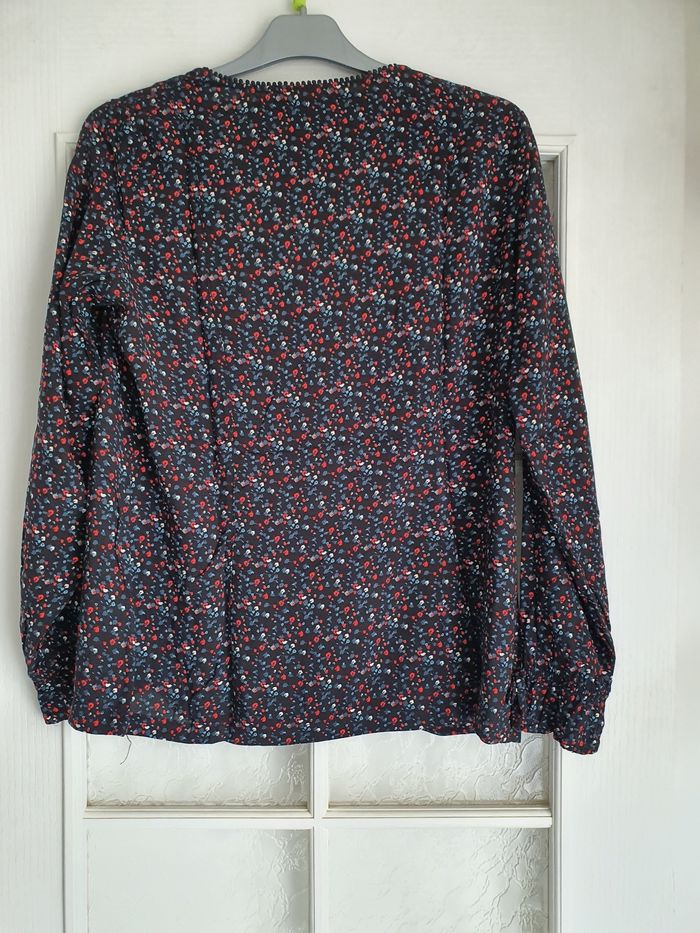Blouse fleurie - photo numéro 2
