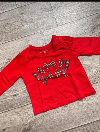 Tshirt manches longues Rouge noeuds 3 mois Primark