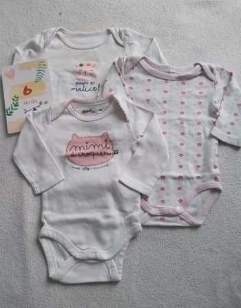 Lot 3 bodies 6 mois 
