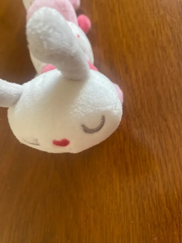 Doudou chenille tout doux 🩷 compagnon idéal pour bébé 👶 - photo numéro 4